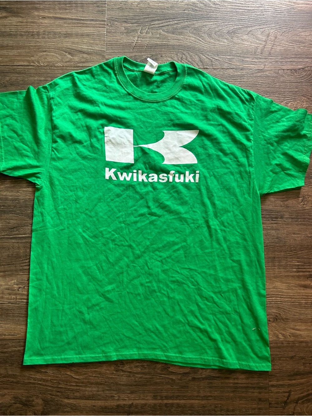 Kwikasfuki green X-Large shirt